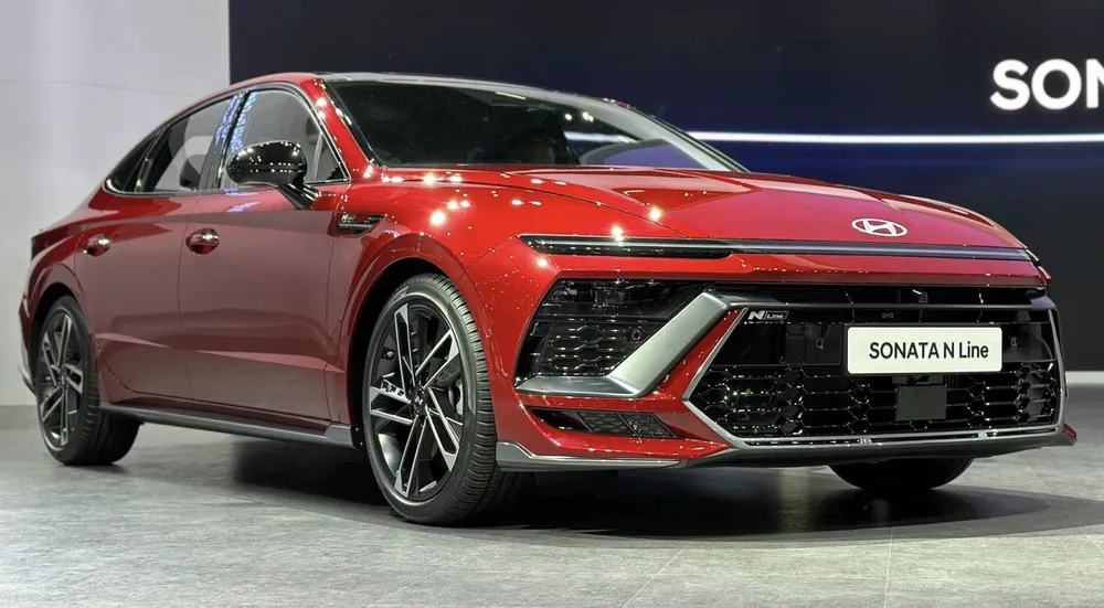 Sonata 2024 được đánh giá nhiều điểm mới. Ảnh; Motor1 Sonata 2024 được đánh giá nhiều điểm mới. Ảnh; Motor1