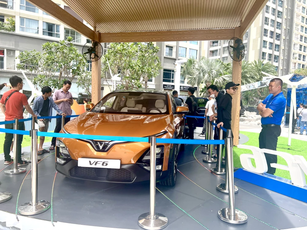 Mẫu VinFast VF 6 được nhiều người quan tâm. Ảnh: TN