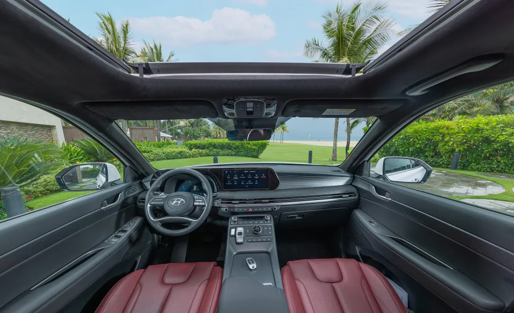 Hyundai Palisade sở hữu một không gian nội thất tinh tế và phong cách. Hyundai Palisade - 58.jpg
