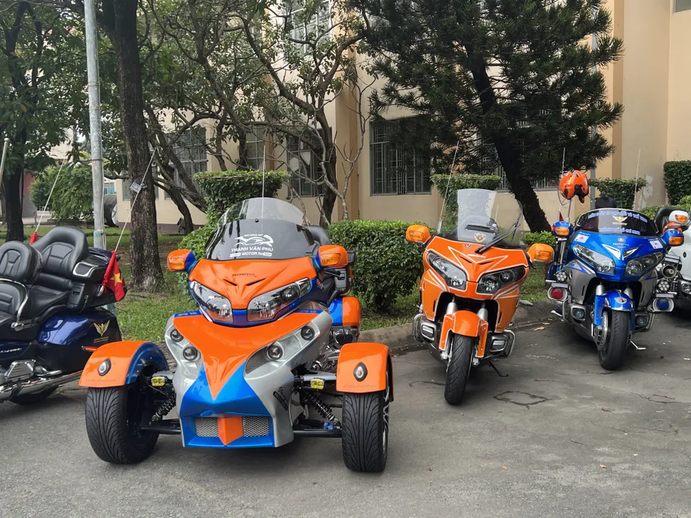 CLB chủ yếu kết nạp thành viên có các dòng xe mô tô từ 175cc trở lên. CLB chủ yếu kết nạp thành viên có các dòng xe mô tô từ 175cc trở lên.