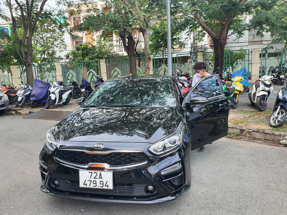 Các đơn vị cho thuê ô tô tự lái đã khuyến cáo người dân nên thuê xe trước Tết khoảng một tháng.