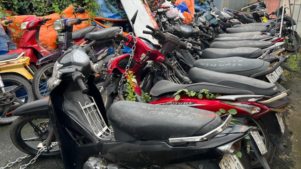 CSGT có được “rao bán” xe vi phạm?