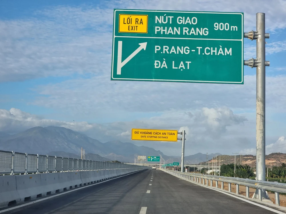Anh Giang Trần chia sẻ nhiều điểm dừng chân hợp lý cho người đi nghỉ lễ có thể tham khảo. Ảnh: GIANG TRẦN cao tốc