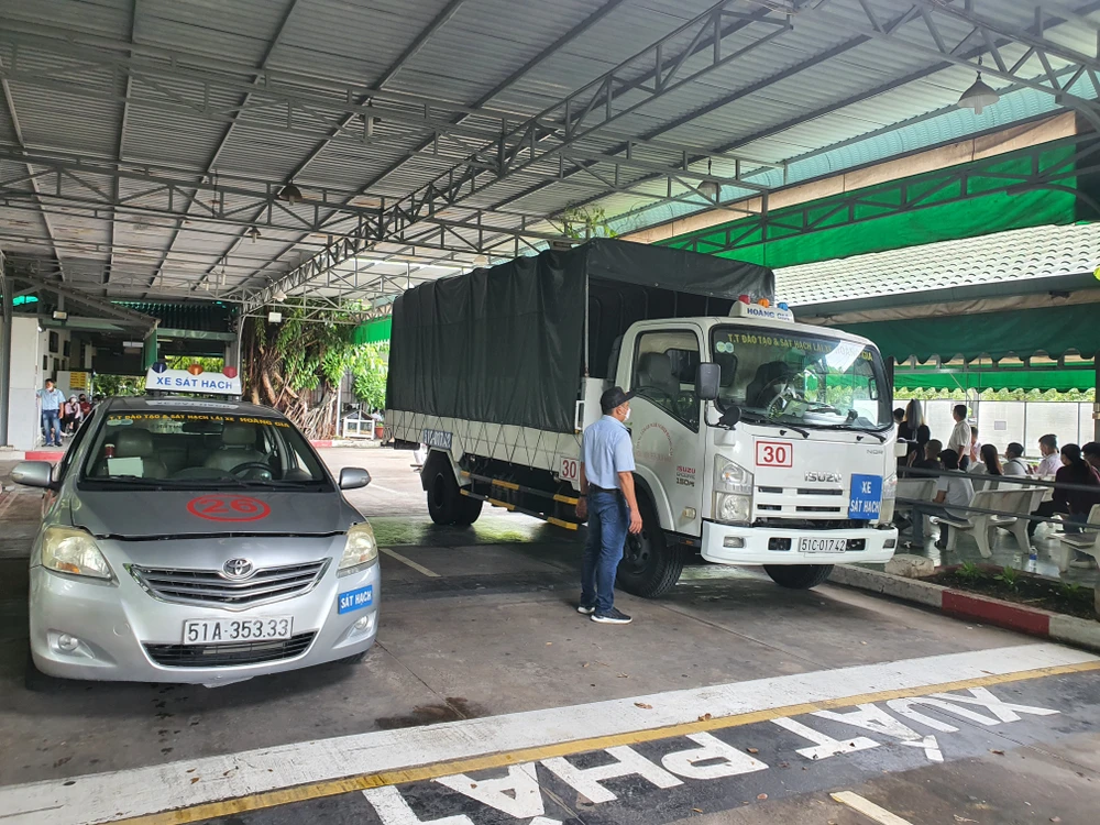 Nghị định 41/2024 quy định 9 trường hợp cơ sở đào tạo lái xe bị thu hồi giấy phép đào tạo. Ảnh: TN đào tạo lái xe ô tô