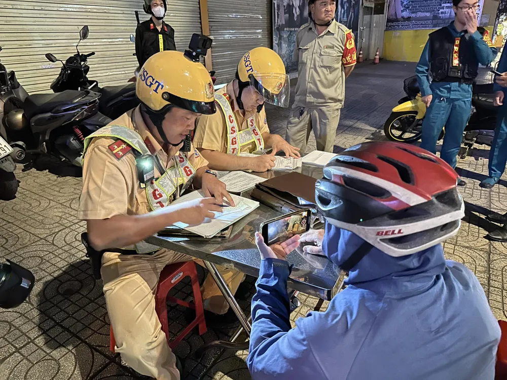 Cảnh sát giao thông