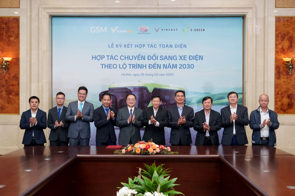 tỉ phú Phạm Nhật Vượng