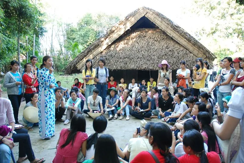 'Khai tử' quy định bắt hàng ngàn sếp công ty du lịch… đến lớp ảnh 1 'Khai tử' quy định bắt hàng ngàn sếp công ty du lịch… đến lớp ảnh 1