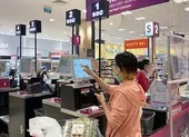 TP.HCM: Siêu thị Aeon Tân Phú được mở cửa trở lại ảnh 2 Đi siêu thị chọn món tự động như ở Nhật