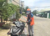 Đi chợ hộ quá tải, đề nghị cho dân mua hàng qua Grab, Shopee...