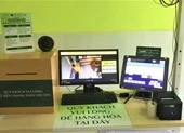 Ra mắt mô hình bán lẻ mới, người mua nhận hàng tại kho ảnh 2 Xuất hiện cửa hàng thực phẩm không nhân viên phục vụ ở TP.HCM