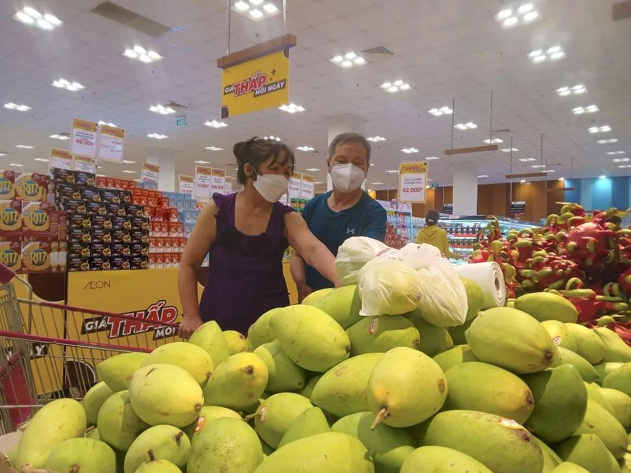 Nông sản rau củ quả Việt Nam cần đảm bảo các tiêu chí an toàn vệ sinh thực phẩm. ẢNH: TÚ UYÊN