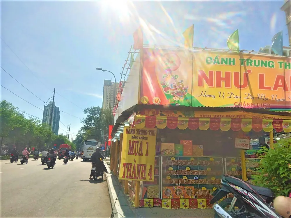 Một điểm bán với chiêu khuyến mãi gây tò mò. Một điểm bán với chiêu khuyến mãi gây tò mò.