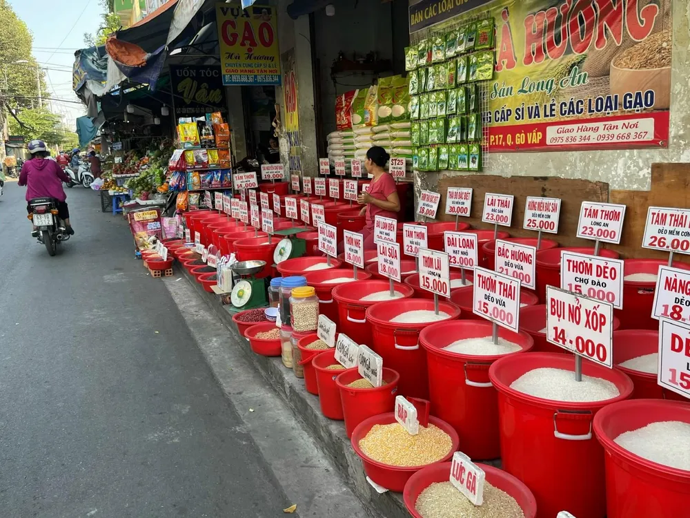 Trong tháng 10 giá các mặt hàng gạo tăng 0,15%-0,73%