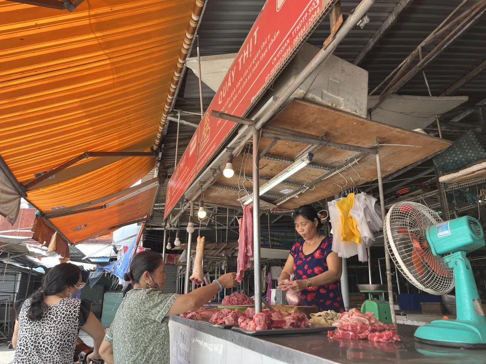 Tùy chợ thịt heo giá vẫn còn cao