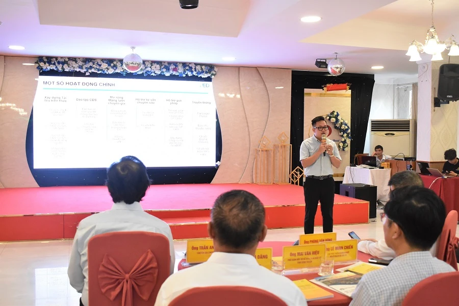 Hơn 10.000 doanh nghiệp ở 40 tỉnh thành trên cả nước được đào tạo chuyển đổi số. Ảnh: N.CHIẾN