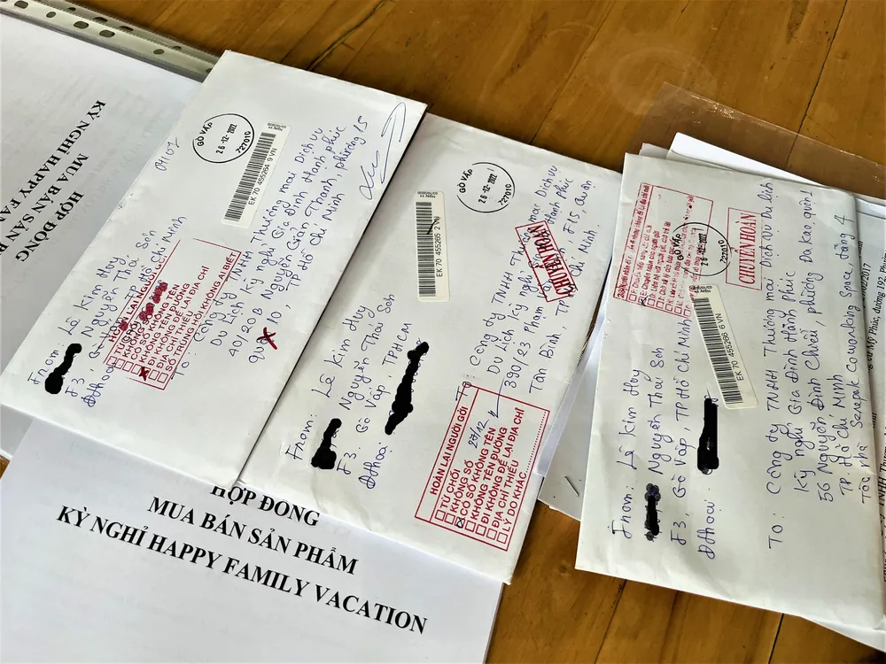 Người tiêu dùng cần nghiên cứu kĩ các điều khoản trước khi kí hợp đồng ẢNH: TÚ UYÊN