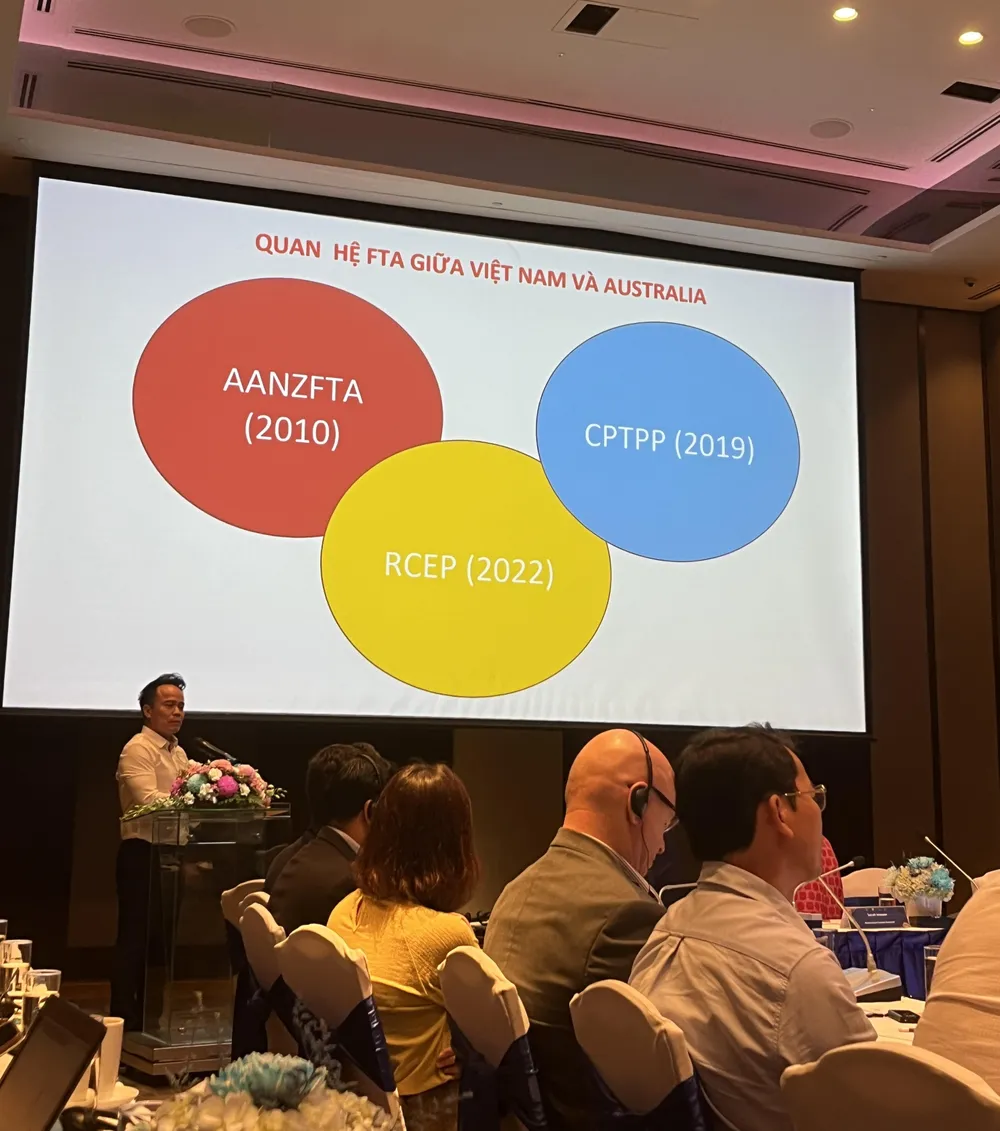 Vụ chính sách thương mại đa biên chia sẻ thông tin tại tọa đàm. ẢNH: TÚ UYÊN