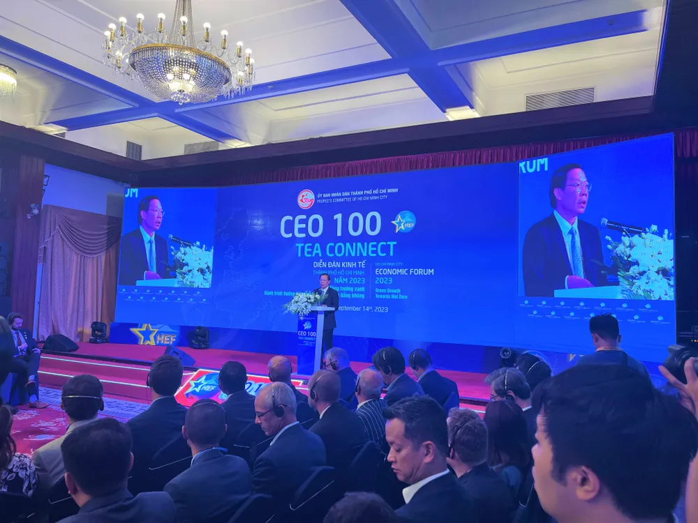 Chủ tịch UBND TP.HCM phát biểu khai mạc lanh-dao-TPHCM.jpg