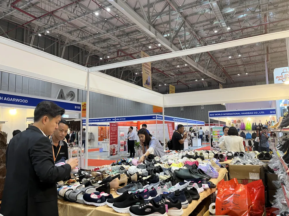 5 tháng đầu năm có 5 nhóm hàng xuất khẩu tăng trên 1 tỉ USD ảnh 1 năm tháng đầu năm