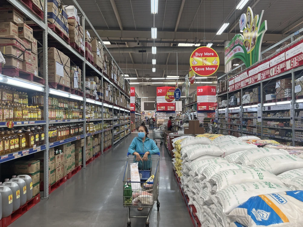 VCCI: Phạt DN xuất khẩu gạo không thực hiện chế độ báo cáo là hơi nặng ảnh 1 xuất khẩu gạo