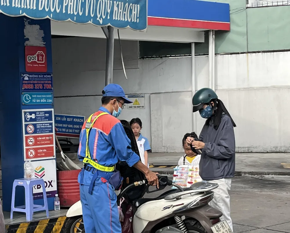 Hàng trăm thương nhân xăng dầu được tạo tài khoản ảnh 1 cơ sở dữ liệu xăng dầu