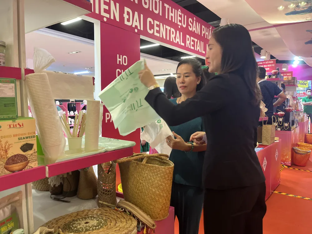 Công ty ngành bao bì nhựa 'ngồi trên đống lửa' ảnh 1 bao bì nhựa