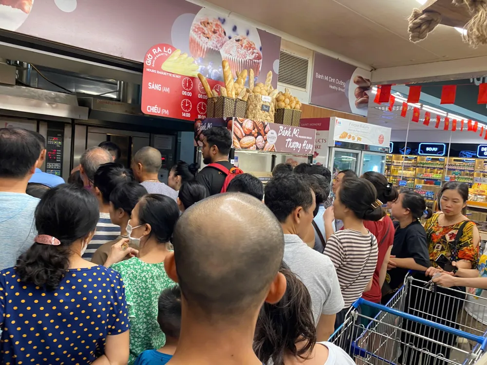 Các siêu thị có thể cung ứng thực phẩm cả tháng cho phía Bắc ảnh 1 kho hàng hóa
