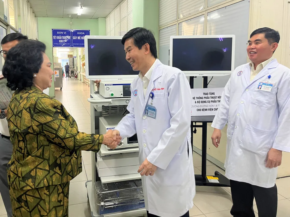 Tặng bệnh viện Chợ Rẫy hệ thống phẫu thuật hiện đại ảnh 1 bệnh viện chợ Rẫy