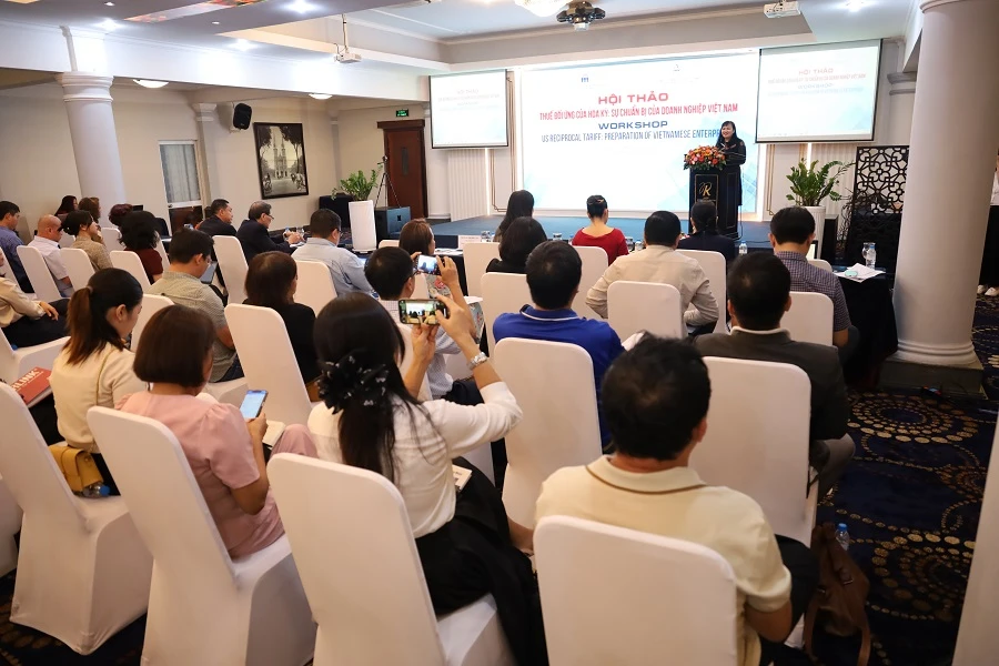 Chuyên gia hiến kế giúp doanh nghiệp xuất khẩu của Việt Nam vượt khó ảnh 1 thuế quan Hoa Kỳ.jpg