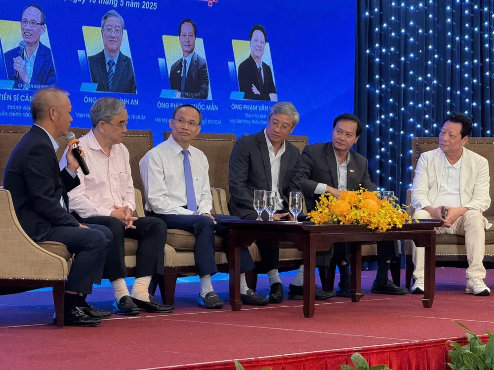 Doanh nghiệp Việt củng cố nội lực, hướng tới 'Made by Vietnam' ảnh 1 made by vietnam