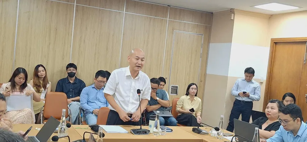 hàng hiệu giảm giá 2.jpg