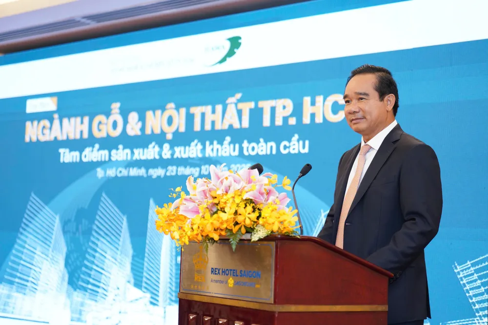 trung tâm đồ gỗ toàn cầu