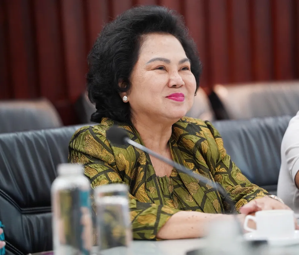 doanh nghiệp tăng tốc sản xuất.jpg