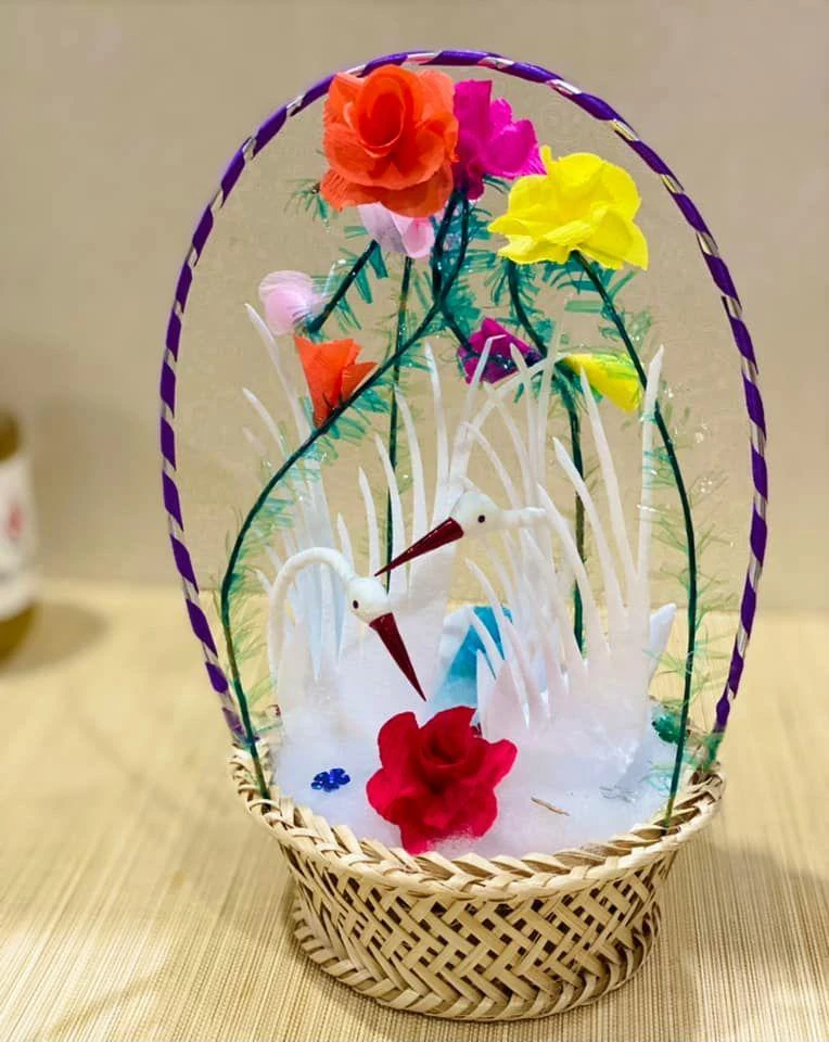 Thiên nga bông là món đồ chơi Trung thu đậm nét văn hóa của người Việt Nam.