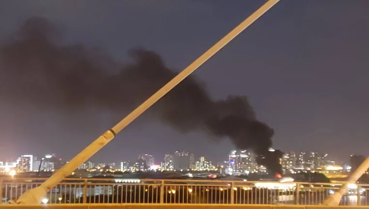 33 cảnh sát bị thương khi chữa cháy ở Khu chế xuất Tân Thuận ảnh 2 33 cảnh sát bị thương khi chữa cháy ở Khu chế xuất Tân Thuận ảnh 2