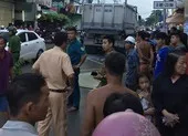 Cô gái trẻ bị xe ben chạy giờ cấm cán chết ở quận 9