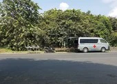Nhân viên bị chủ tiệm internet nhốt, chết trong tư thế treo cổ ảnh 1 Quận 8: Người đàn ông chết trong tư thế treo cổ ở mương nước
