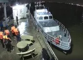 Tàu cao tốc chìm trên sông Nhà Bè do va chạm với phao 
