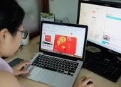 Công an TP Thủ Đức tặng quà, làm đèn Trung thu tặng thiếu nhi ảnh 6 Bộ Công Thương cảnh báo gì khi mua bánh trung thu trên mạng?
