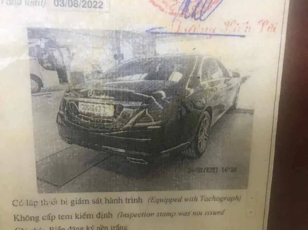 Xe Mercedes bị mất trộm đang được công an truy tìm. Ảnh: CA. Xe Mercedes bị mất trộm