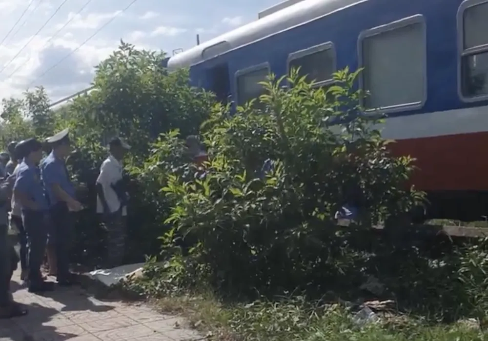 tàu hỏa cán tử vong