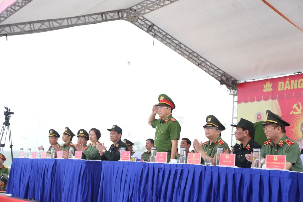 Hơn 5.000 chiến sĩ CSCĐ tham gia tổng duyệt lần 1 Lễ kỷ niệm 50 năm ngày truyền thống