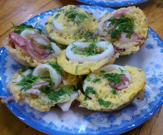 Khách kêu trời với 2 đĩa bánh căn giá 250.000 đồng ảnh 2