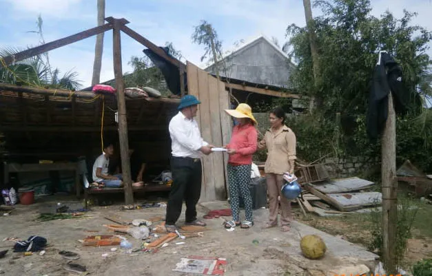 Trợ giúp khẩn cấp người dân vùng tâm bão ảnh 8