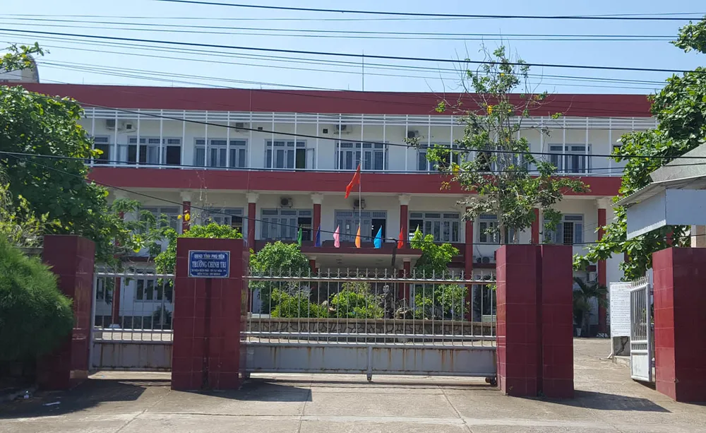 Đề nghị truy tố 2 cựu hiệu phó Trường Chính trị Phú Yên