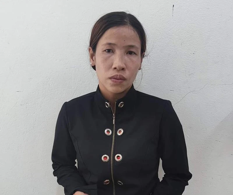 Phạm Thị Bích Hằng sau khi bị bắt. Ảnh: CACC