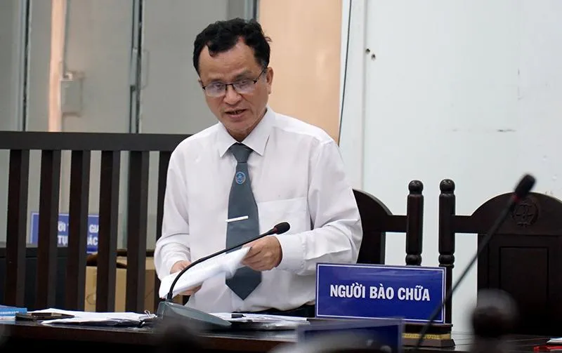 Luật sư bảo vệ quyền lợi cho ông Nguyễn Văn Bình đề nghị hủy bản án sơ thẩm. Ảnh: HH