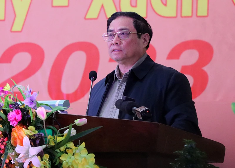 Thủ tướng Chính phủ Phạm Minh Chính phát biểu tại chương trình "Tết sum vầy – Xuân gắn kết”. Ảnh: VŨ XUÂN