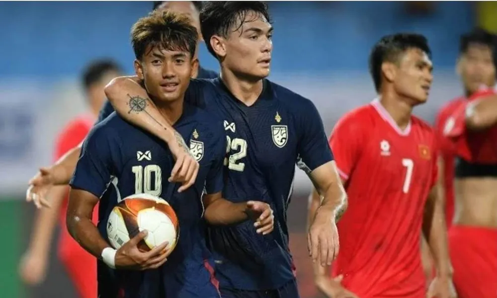 Tuyển Việt Nam yếu nhất trong ba ứng viên vô địch AFF Cup 2024