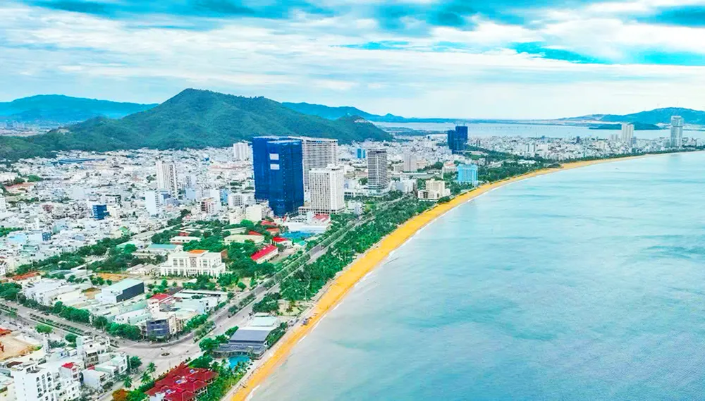 Thành phố Quy Nhơn dự kiến sắp xếp còn năm phường và một xã. Ảnh: TD. Tỉnh Bình Định sẽ giảm 97 đơn vị hành chính cấp xã, còn 58 đơn, gồm 41 xã và 17 phường. Thành lập phường Quy Nhơn
